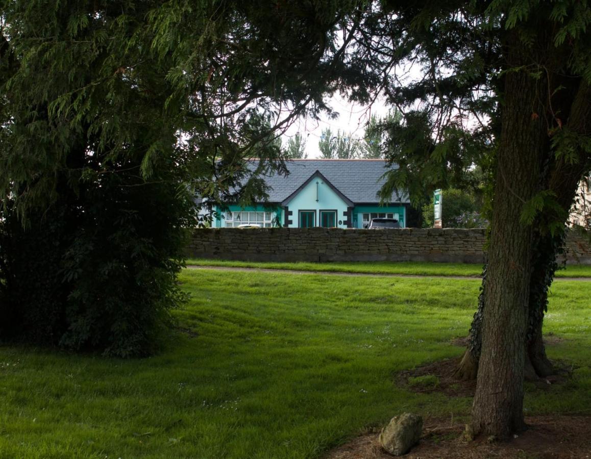 Old School House Belcoo Apartment Exterior foto